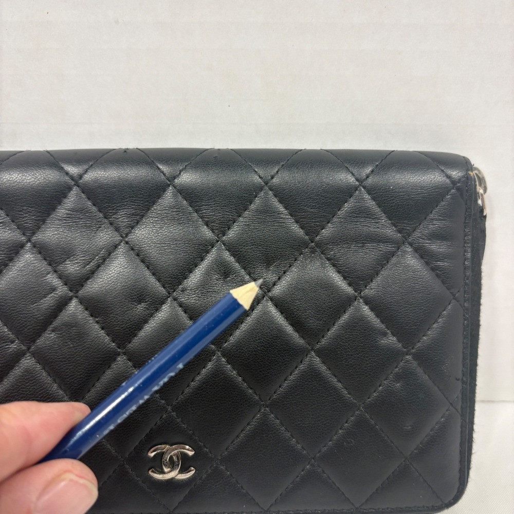 Chanel WOC Wallet On Chain Black Quilted Lambskin Silver CC Logo Zip Around - Picture 7 of 16